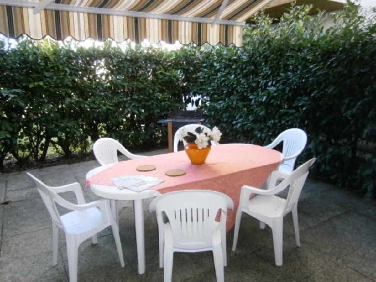 Holiday Home In Bibione 24579 Exteriör bild