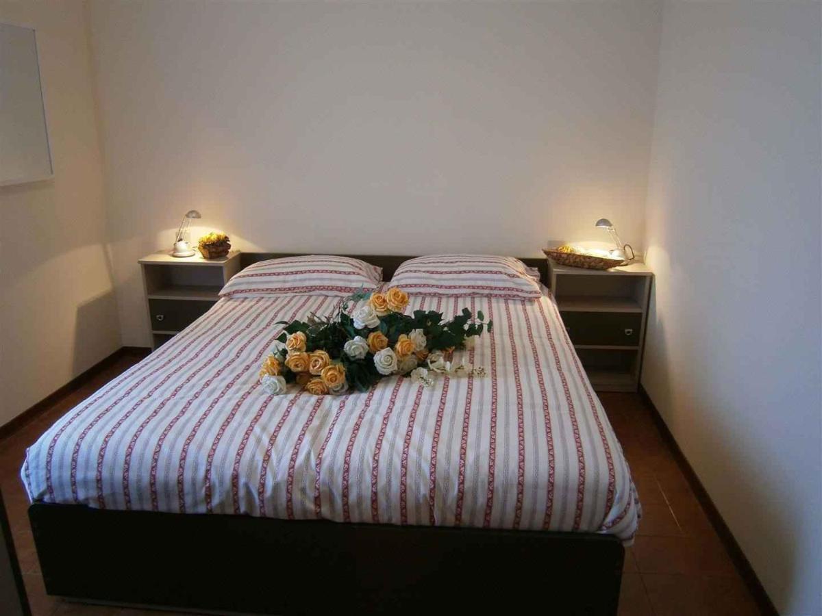 Holiday Home In Bibione 24579 Exteriör bild